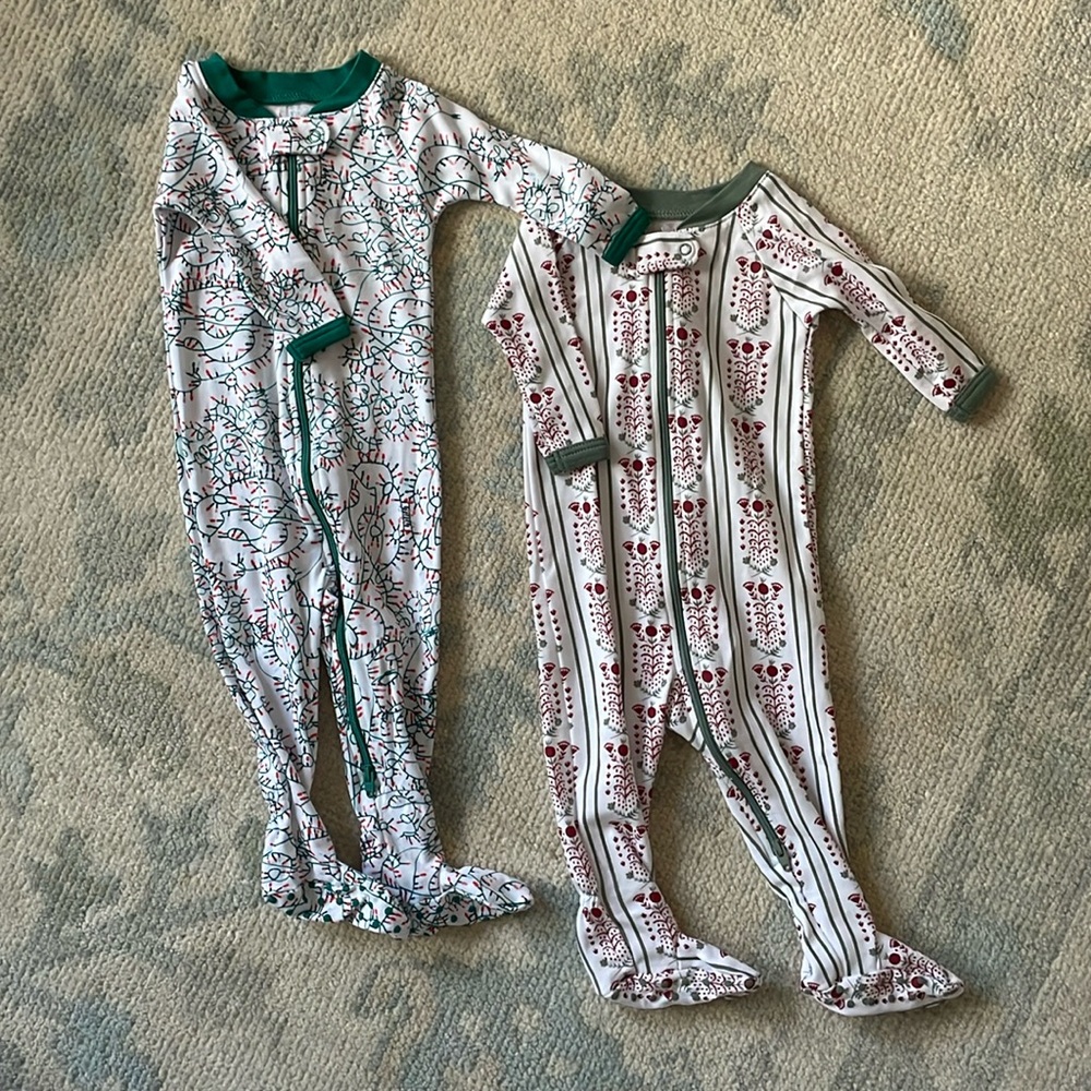 Lake Pajamas 3-6mo Tangled Light Christmas pajamas onesie footie